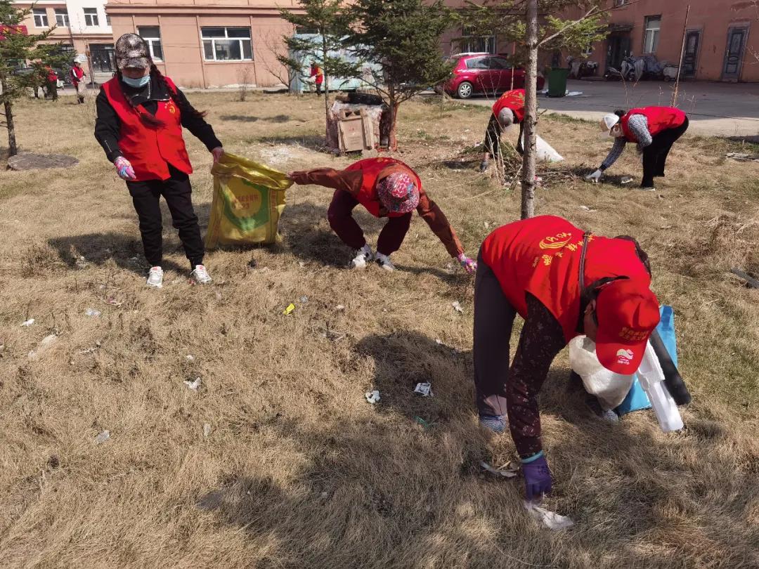 dowsi94541731's tweet photo. Join our weekend community clean-up this Sat 9am at Central Park! Gloves u0026 snacks provided—let’s spruce up our neighborhood together! #LocalCommunity #CleanUpDay, https://t.co/cTQiKQu7os