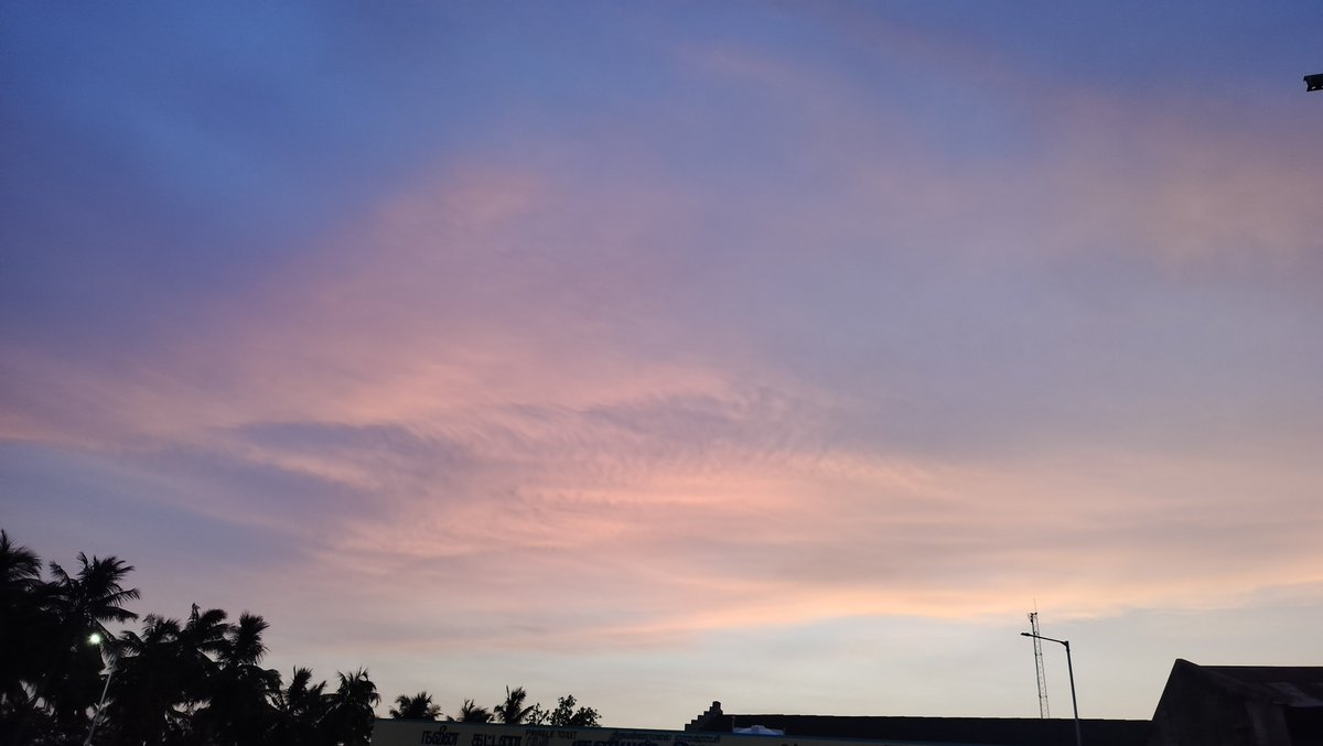 PNtwitz's tweet photo. Silence isn't empty; it's where every thought finds its echo.
Sometimes, peace speaks louder than words.
#silence https://t.co/LJUs0eumS0