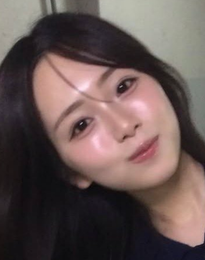 WTricco's tweet photo. こういうほっぺになりたい人、
ロンリーのカラーセラムCS03で完全再現できます。 https://t.co/FxMPqbq9Sc