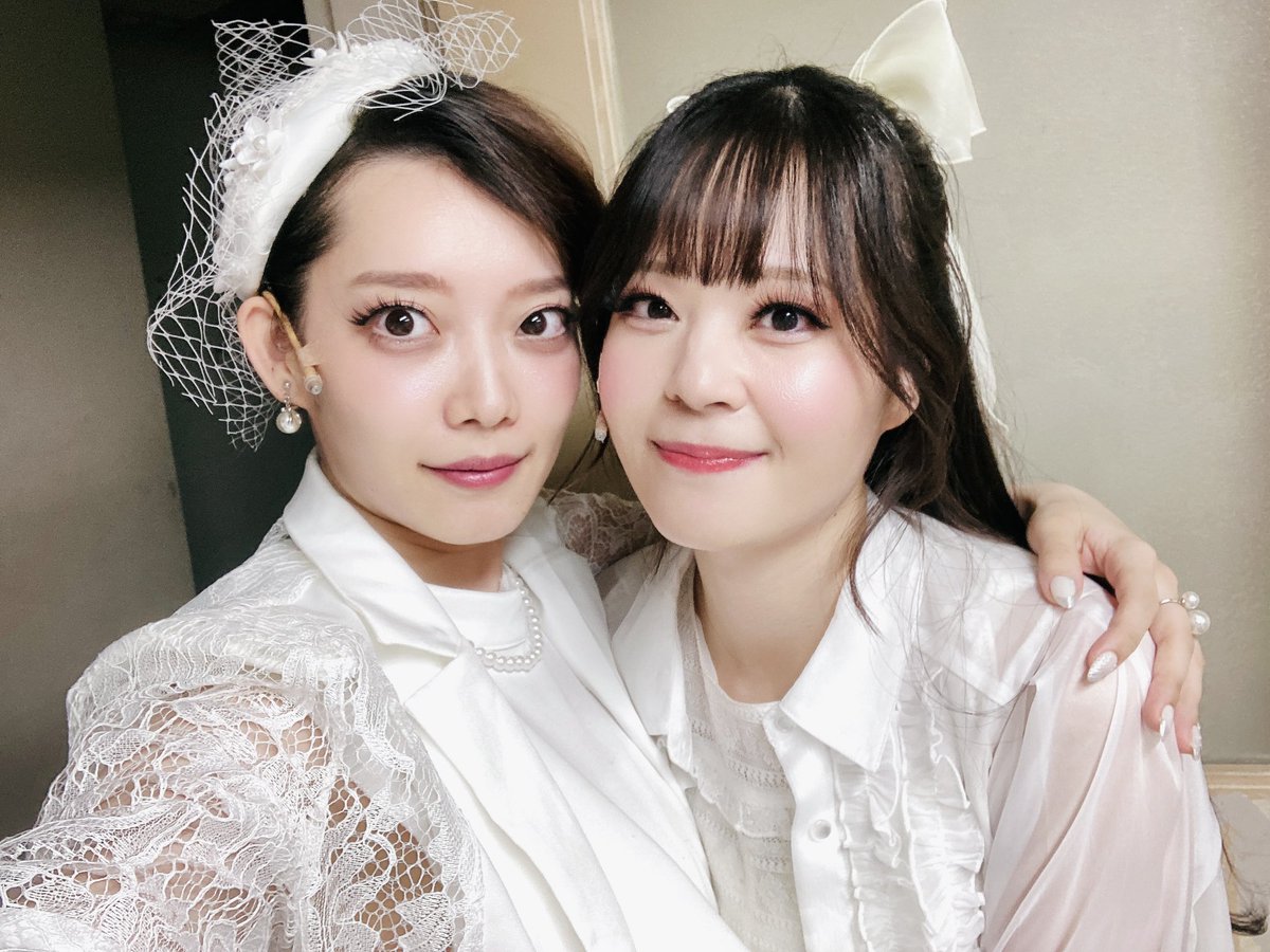 millayasuhana's tweet photo. #スタントウーマン26 写真載せる！
里中役のみくちゃん、内藤役のけいさん、河合マネージャー役の蘭ちゃん。
控室一緒チーム。

みくちゃんは努力家。頑張り屋さん。若いけどしっかりしてて、役の関係とは逆に普段はとっても仲良くしてもらってました。可愛い。

けいさんは出来ないことはあるの？
↓ https://t.co/2hbR6C06Hn