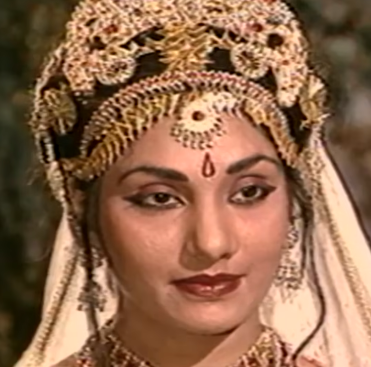 NalinisKitchen's tweet photo. 5) Shurpanakha (Raavan's sister) https://t.co/X4b3qdU8NN