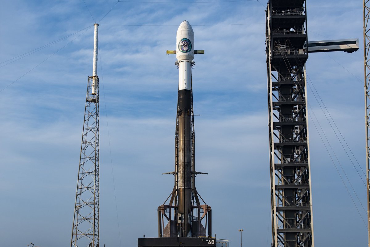 fronteiraespac1's tweet photo. 🚀 FALCON 9 BLOCK 5 | MISSÃO NROL-95

Hoje, 30 de julho de 2026, a SpaceX realiza mais um importante lançamento com o Falcon 9 Block 5, levando ao espaço a missão NROL-95 para o Escritório Nacional de Reconhecimento (NRO) dos Estados Unidos. https://t.co/BFwVKSzYlA