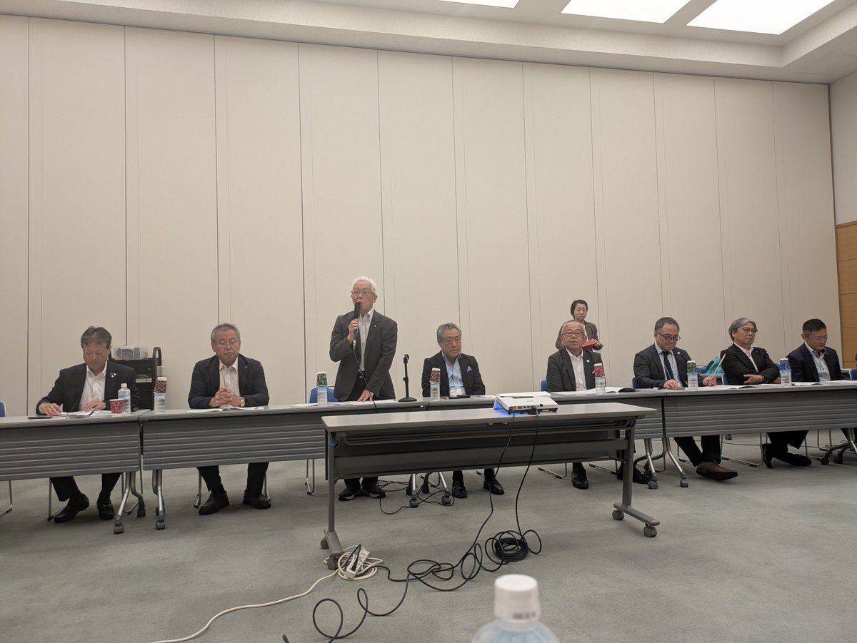 noda_hiroki_NY's tweet photo. 障害者歯科診療政策の視察のため、埼玉県歯科医師会口腔保健センターへ。外来対象かどうかは制度的に判断されている訳ではなく、歯科医師会の歯科医や当事者の保護者などからの相談で判断されているとのこと。不採算部門ながら重要な政策となる、こういった分野をいかにして保護するのか。 https://t.co/S6YUQP6OKI