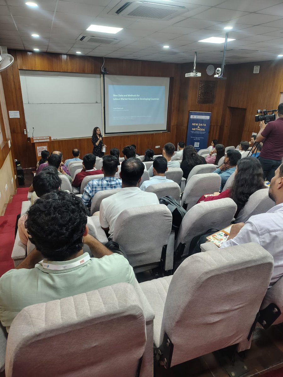 cecfee's tweet photo. @LEADatKrea @SERI_Network The workshop commences with a welcome address by Farzana Afridi (Head DP-WEE, Executive Committee @SERI_Network & Professor, ISI Delhi).
#Economics #DevelopmentEconomics #DataScience #MachineLearning #ClimateEconomics #UrbanEconomics https://t.co/vumt1CPW09
