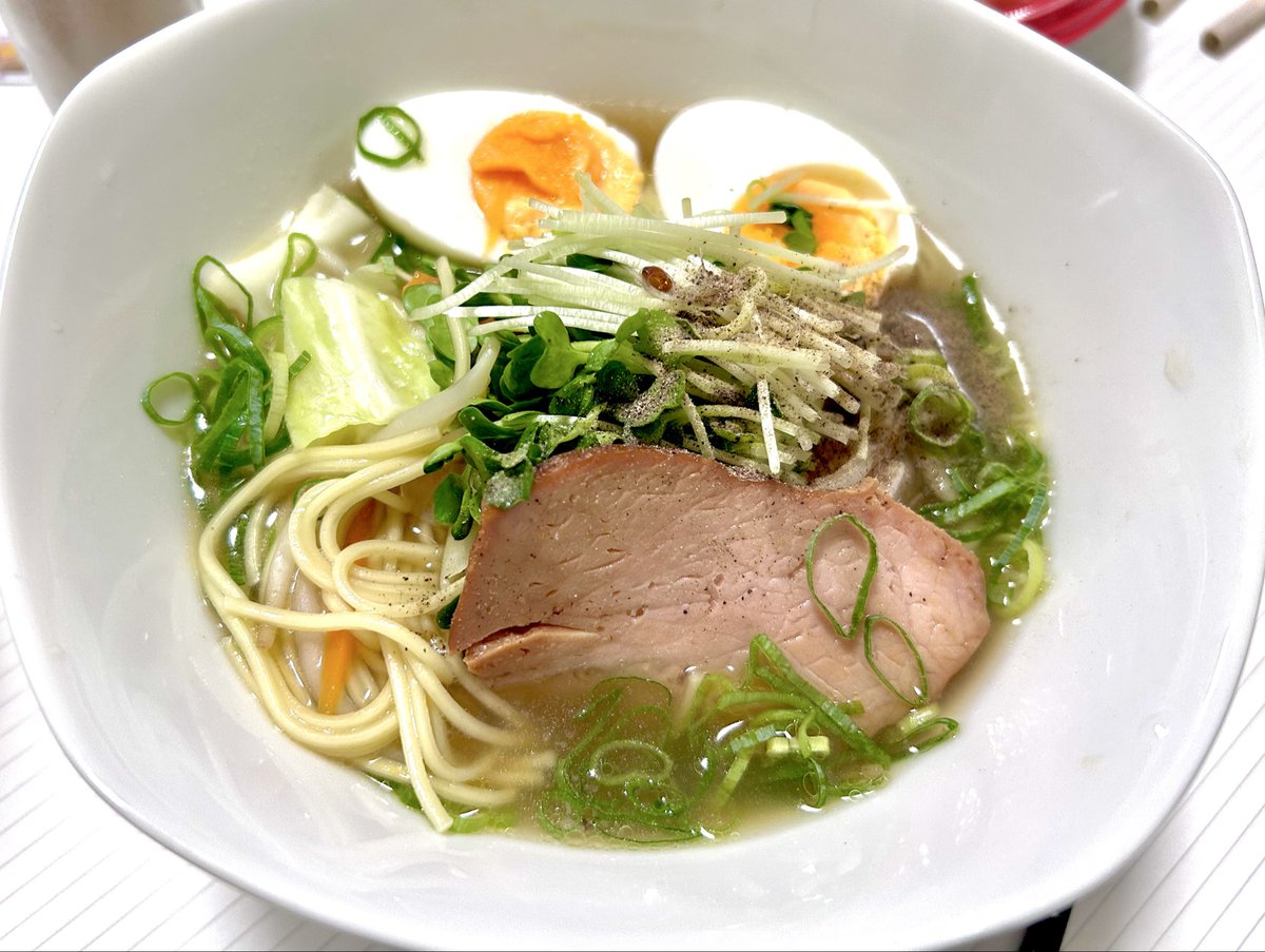 sadaki__'s tweet photo. マルタイ🍜楽しい午後をね🌈 https://t.co/wzanafEJdD