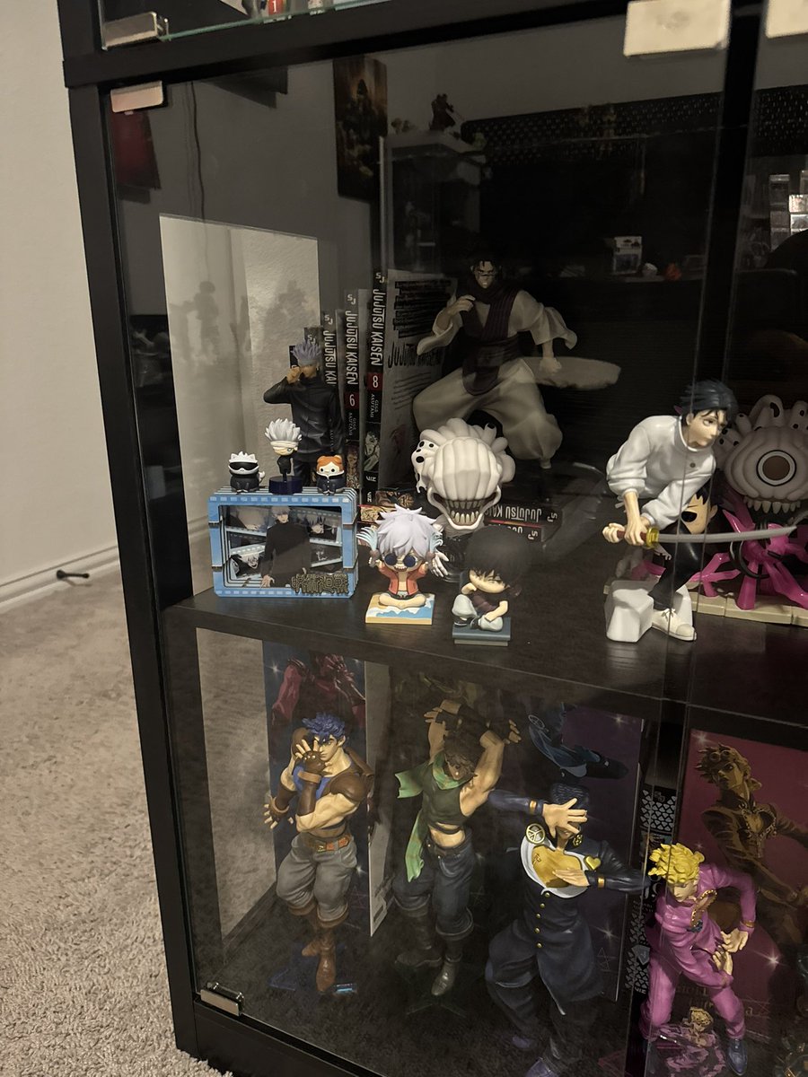 luck1lu's tweet photo. I want a gojo statue https://t.co/Q4CdwQYp4W