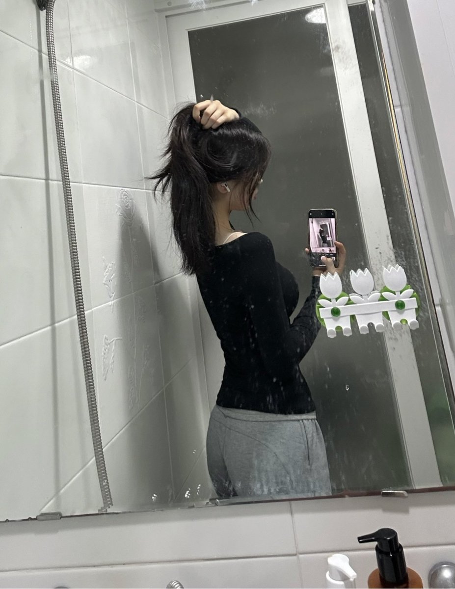JUU3i3's tweet photo. 이때가 조앗지... https://t.co/23D8C6E3kS