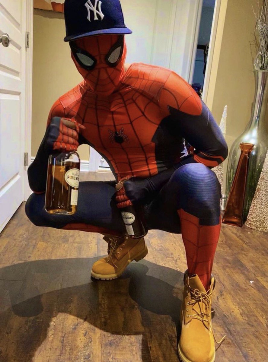 ThaRealSponge48's tweet photo. @AhamadAli718864 @patrickb0x The party is just getting started $THUG https://t.co/jiIWD39bAc