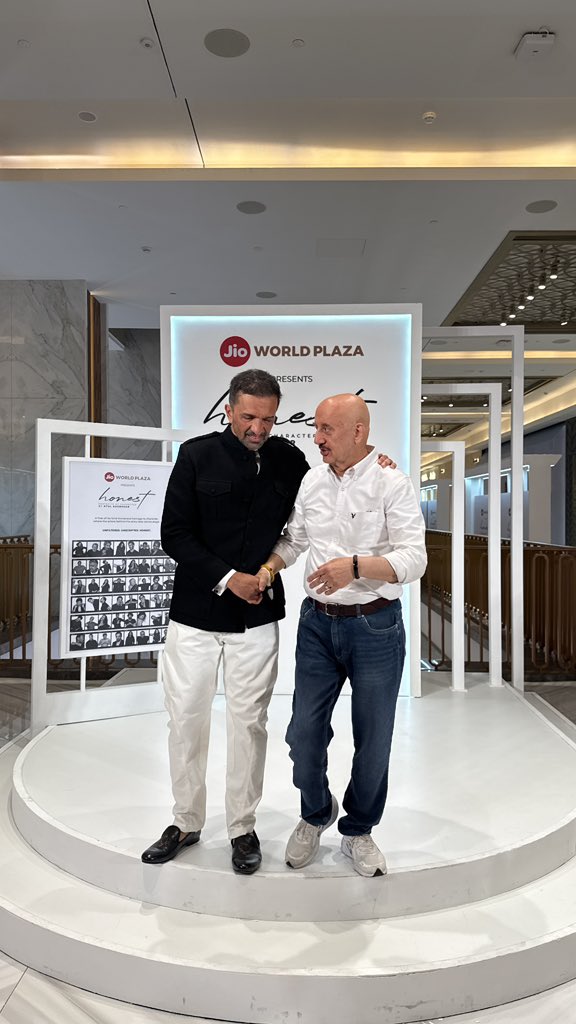 AnupamPKher's tweet photo. THROUGH THE MASTER’S LENS!📷 
I have known #AtulKasbekar for more than 35 years. An ace photographer. A brilliant storyteller through his lens. But even more than that, a truly wonderful human being.❤️🥹
Some people come into our lives and quietly leave a part of themselves with us. It could be their honesty, their hard work, their integrity, or simply the way they look at life. Atul has done that for me.😍😍❤️‍🩹
He doesn’t even know that I’m posting these pictures today. It’s been over a month since his exhibition, “Honest”, celebrating ACTORS in their most unguarded moments, opened at Jio World Plaza. I finally got a chance to experience it, and I came away deeply moved.🤓🥹
Talent may earn applause. Character earns love. And Atul has been blessed with both.
In a world where people are often in a hurry to move on to the next thing, true brilliance never loses its relevance. It only grows richer with time.
Thank you dearest Atul, for remaining exactly the person you have always been… genuine, gracious, and exceptional.
Love you always. ❤️ @atulkasbekar 
#Honest #Photography #Friends