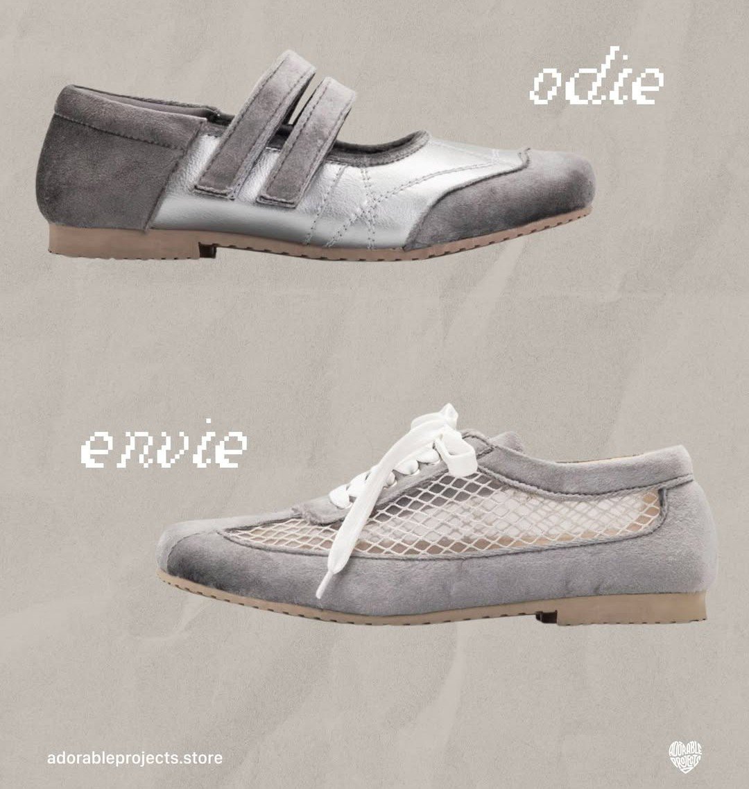 mintchocored's tweet photo. kalo lagi nyari footwear yang AWET DAN STYLISH, brand ini WAJIB MASUK LIST 🫰🤍 https://t.co/Z0EzkwTgfc