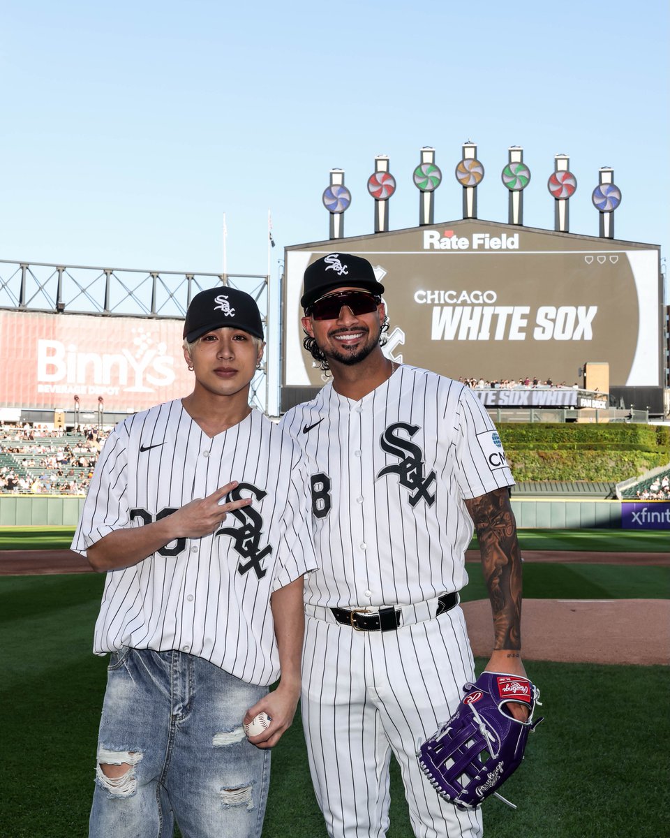 LimboCouncil's tweet photo. A historic moment for @SB19Official, @JoshCullen_s, and A’TIN. ⚾

Our GOAT taking the mound to throw the ceremonial first pitch for the Chicago White Sox has every Nightstalker beaming with Filipino pride! 🇵🇭

📷: whitesox/ig

#SB19
#SB19FirstPitchWhiteSox https://t.co/ZAoP0jrpsK