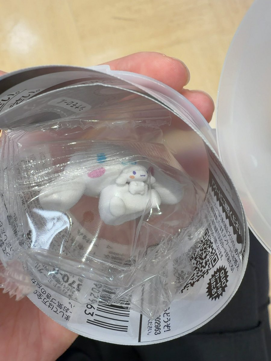 Not_name_wow's tweet photo. 【交換】 サンリオ ぬいぐるみといっしょフィギュア2

譲 シナモン

求 ペックル

出先のためIDなしです
新宿または町田＞都内お手渡し優先
郵送も可
検索からでもお気軽にお声掛けください https://t.co/HB3ppgxdxe