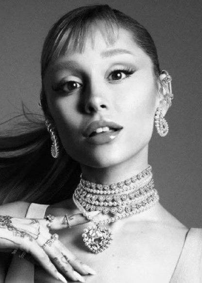 HitsAndCharts's tweet photo. If 'petal' debuts at No. 1 on the Billboard Hot 100, Ariana Grande will tie Taylor Swift for the most No. 1 debuts among female artists. https://t.co/hRusdGfdhh