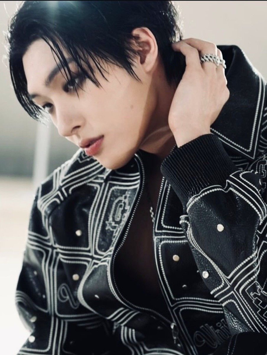 pinkgiholic's tweet photo. this genre of >>>>> https://t.co/ZK3EoENim5