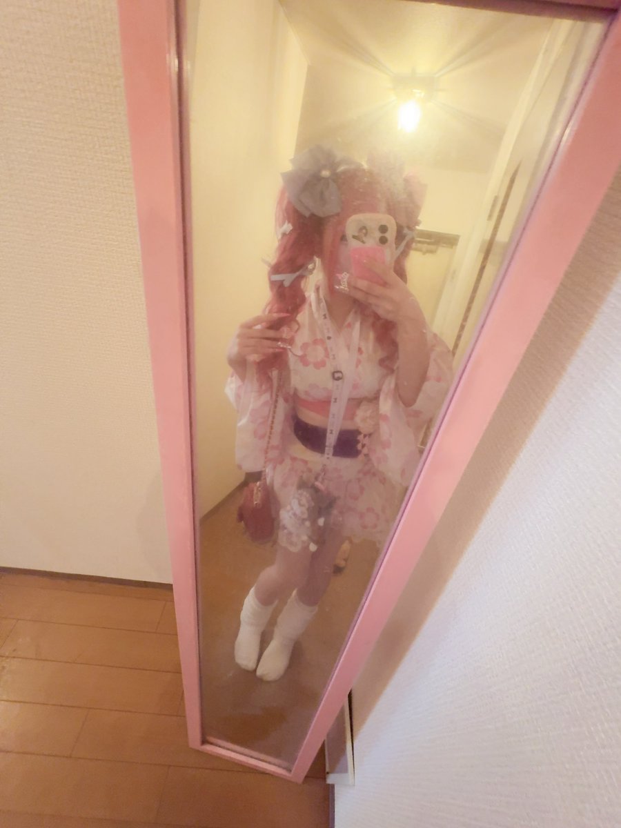 _usgjp's tweet photo. ピンク髪にしてから自撮りが盛れる https://t.co/ryfp0y0WwR