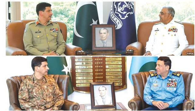 The_Nation's tweet photo. Commander National Strategic Command calls on Naval, Air Chiefs
https://t.co/1oBteUqCFA
#Commander #Naval #AirChief https://t.co/HayiSQs0Xu