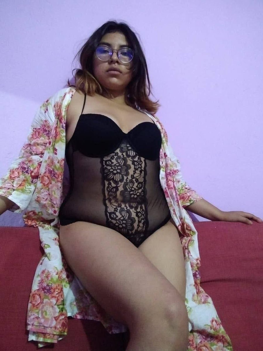 CulosLatam's tweet photo. Aporte de seguidor🫦
Que tal ven a esta chica linda tetona y culona🍑🤤
#culonasincreíbles #latina #putimuñeca https://t.co/GurBbA0YpU