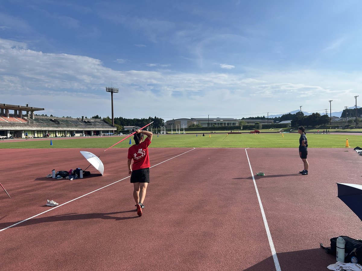 ksatno1's tweet photo. 午後の練習も無事終了しました
跳躍投擲は各々課題を明確に取り組むことができました
短距離は負荷が強い練習でしたが全員で乗り越えることができました
明日の最終日も頑張ります
#光明相模原
#KSAT https://t.co/0yQAEZQKSX