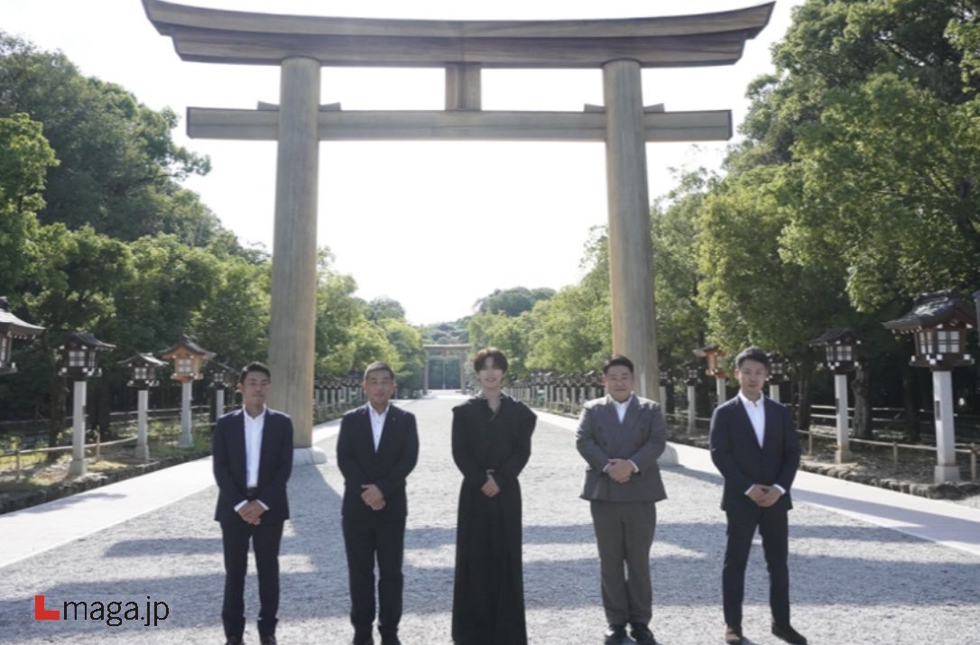 lmaga_jp's tweet photo. JO1の #河野純喜 さん地元凱旋！
「力添えできて、とても光栄」

奈良県・橿原市のイベントアンバサダーに就任した河野さん。この地に縁が深いということで…生まれた場所&amp;学生時代のエピソードも告白✨

記事はこちら👉【写真全6枚】
https://t.co/XTrE2jjTdb
#jo1 https://t.co/gyrzniixly