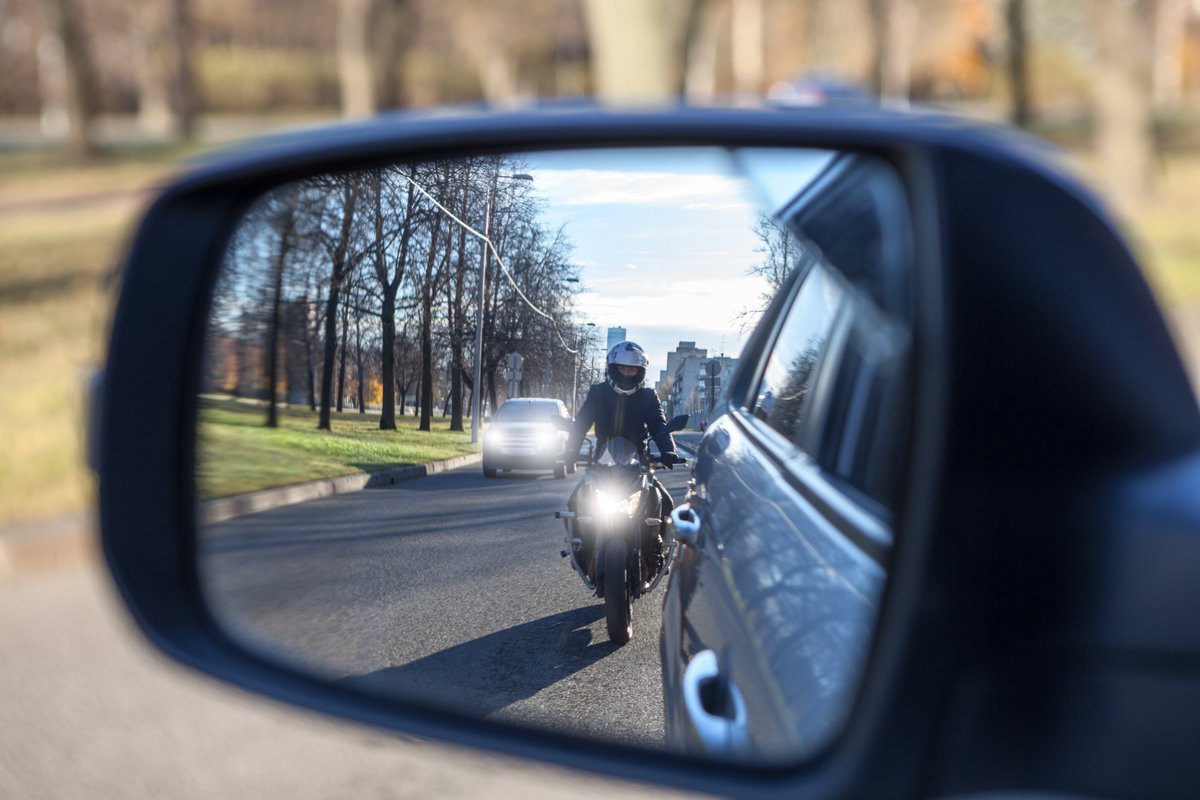 deptinfra's tweet photo. 🏍️ 🚶🏽🚵🏽 Drivers are being urged to make this summer, and every day, safer for everyone on our roads by considering those who need it most, like pedestrians, motorcyclists, and cyclists. 
 
Motorcyclists are particularly at risk, as they are harder to see than car drivers. Just under half of the most serious and fatal collisions with motorcyclists happen at junctions.
 
Infrastructure Minister Liz Kimmins said: “One of the biggest causes of collisions involving motorcyclists is drivers emerging from junctions, particularly turning right. When emerging from minor roads or private roads, always check for vulnerable road users such as cyclists and motorcyclists. 
 
“They might be harder to see, so look again. Be sure to look around those door and window pillars as they can easily hide your view of a rider."

Read more here: https://t.co/U9QDCSU1HJ
 
@NIRoadPolicing  @WWCTrustNI