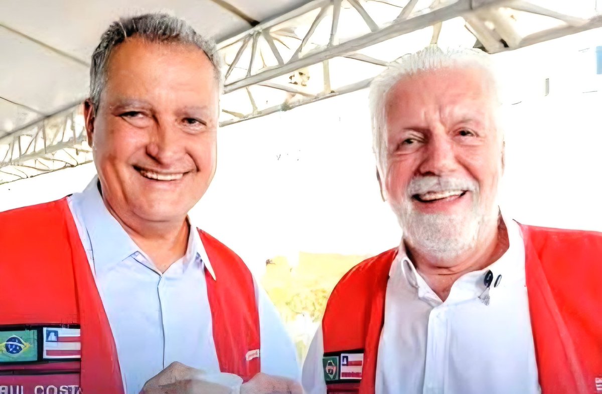 TumultoBR's tweet photo. A Bahia merece cada minuto de miséria.

Rui Costa e Jacques Wagner lideram intenção de voto para o senado no estado. https://t.co/IQ5sDD7pfL