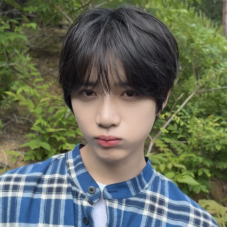 0x1celosia's tweet photo. 𝜗ৎ — celo is looking for moots ! 

݁ ˖Ი𐑼⋆ about celo
⟶ filo, she/her
⟶ moa since jan 2020 <3
⟶ loves txt n fnaf the most
⟶ likes reading n watching 
#stantwt #kpoptwt #moothunt #moots

❤︎/⟳ are highly appreciated ! https://t.co/GjGHVhy0Fc