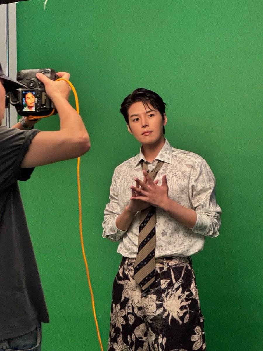 RYEOUN_JP's tweet photo. [#リョウン Instagram]

https://t.co/PtJDdICN7H https://t.co/yZrOIv3dKU