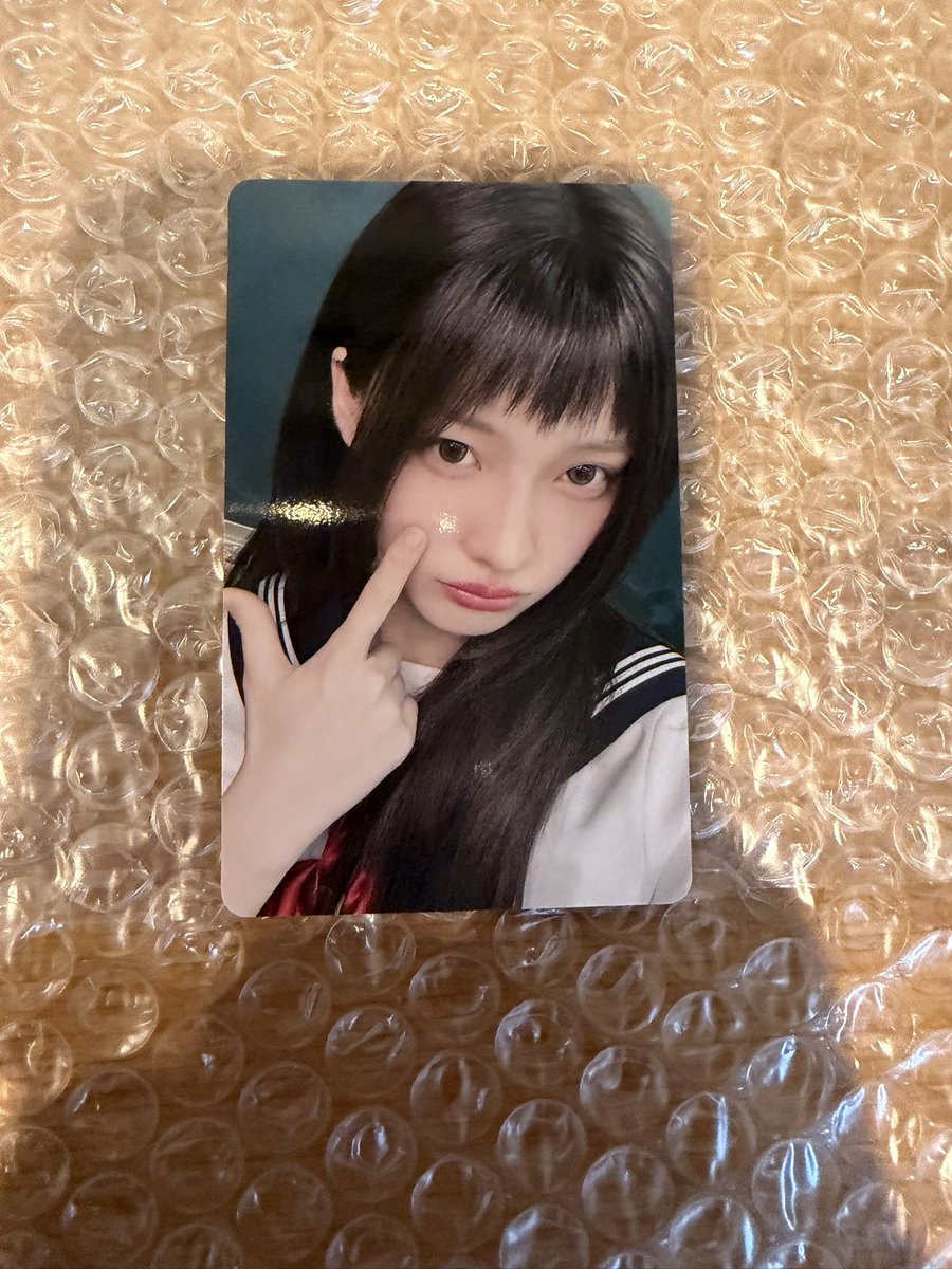 mokaroha325's tweet photo. ILLIT 交換

譲  タワレコ ラキドロ イロハ

求  東京公演 イロハ 
 
Yahooフリマの交換もしくは、
メルカリの匿名配送希望です！ https://t.co/jiNrW0uOrl