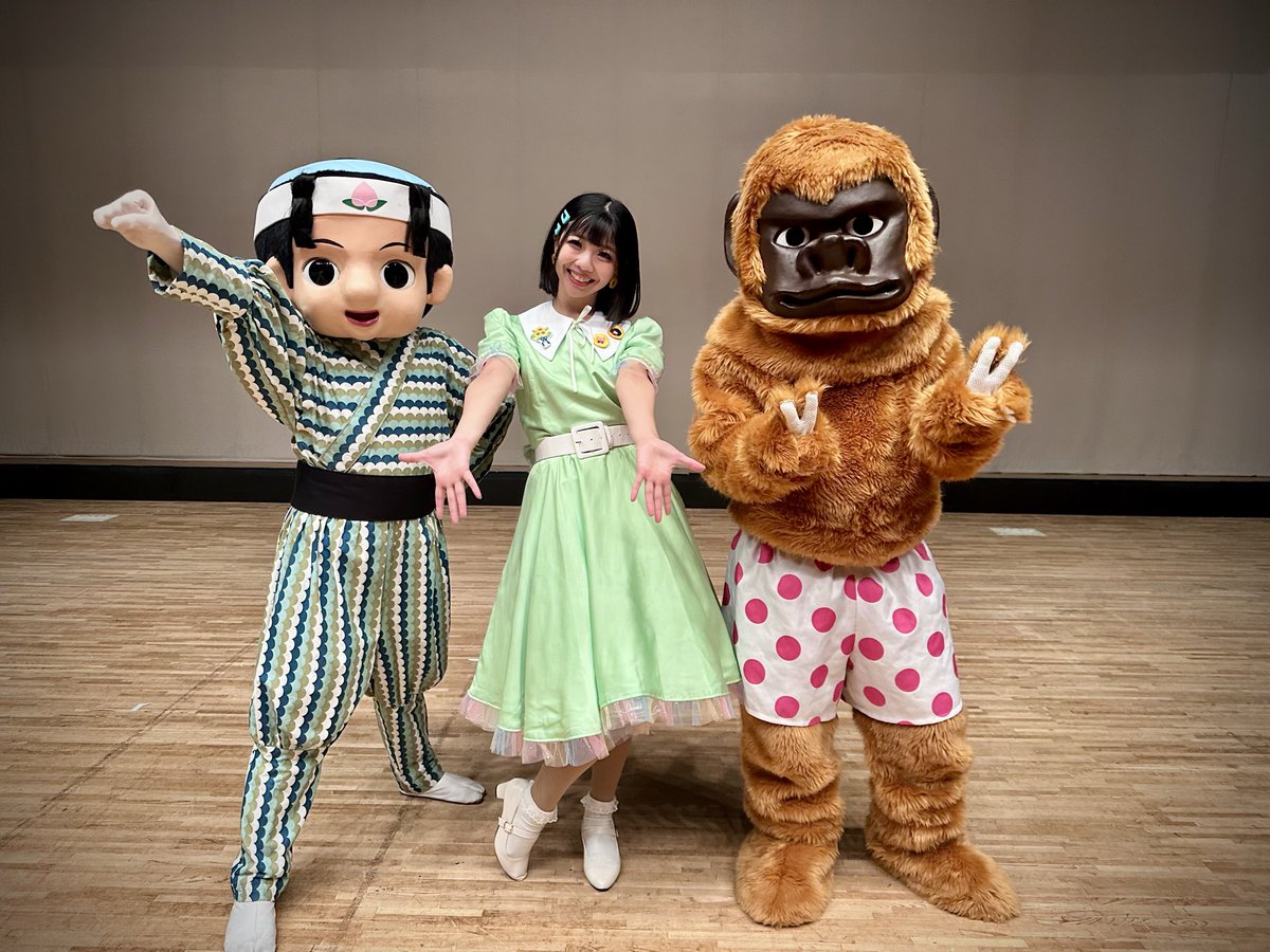 kogumazagonta's tweet photo. ドラッグユタカ 夏休みの思い出づくり 劇団こぐま座 ももたろう公演🍑

本日は文化パルク城陽での公演でした！

桃太郎たちのことを「がんばれー！」と応援する声がたくさん聞こえてきました👂

たくさん応援してくれてどうもありがとう✨ https://t.co/CZyEY2RIW7