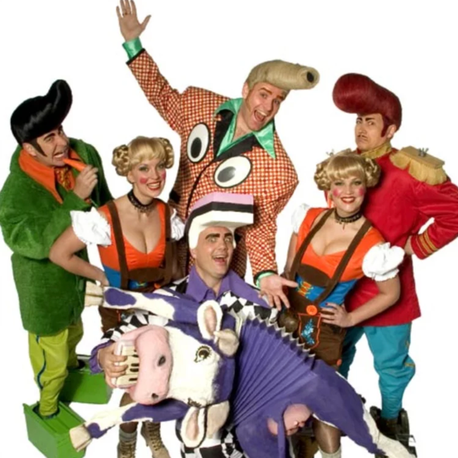 jiffington's tweet photo. Finding out the band Cartoons, of Witch Doctor fame, broke up due to 9/11.

Look what they took from us https://t.co/uLnC49xSWC