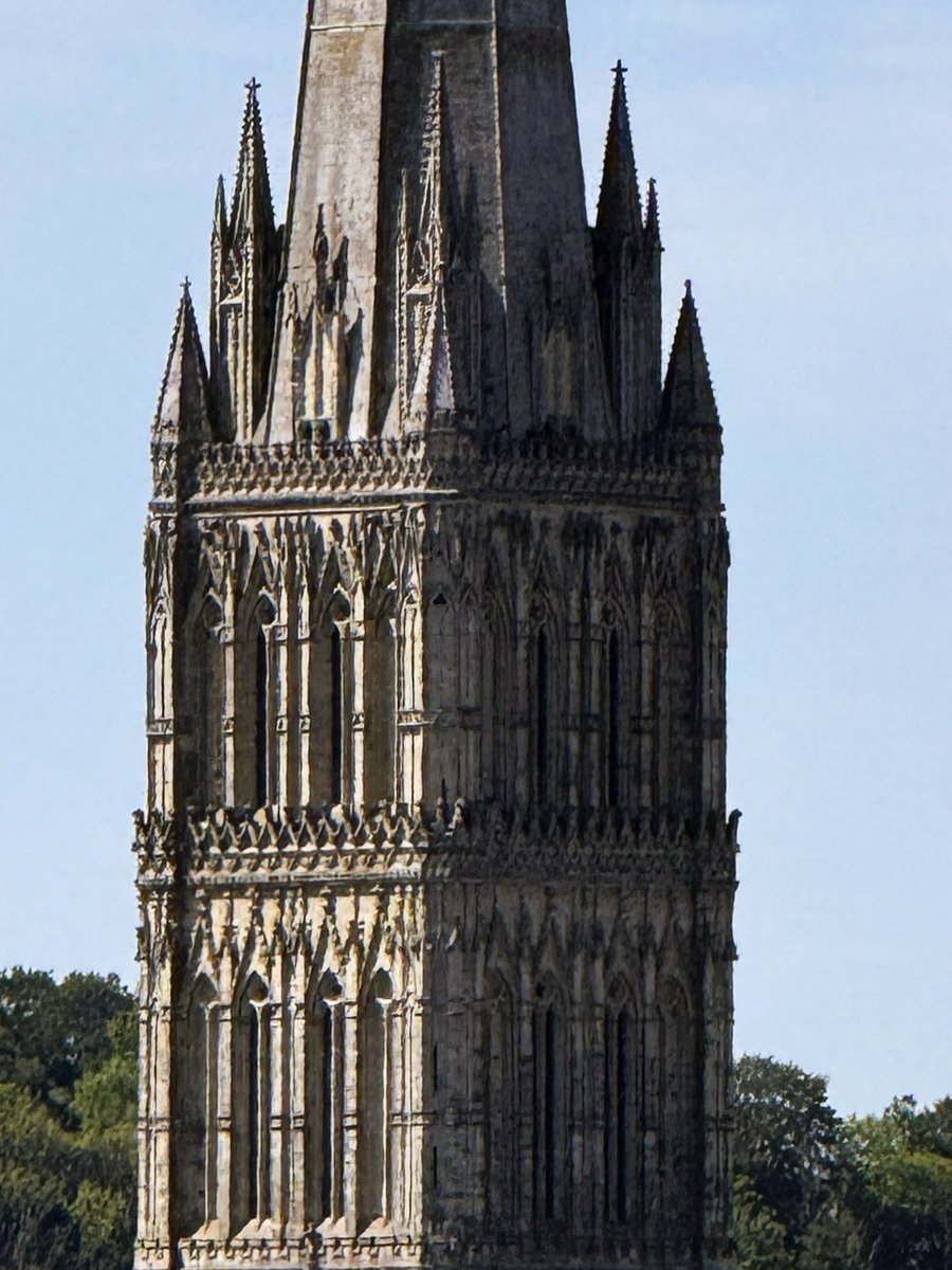 FocusCS_UK's tweet photo. When you're on a site visit, it's always worth taking a moment to appreciate the landmarks nearby.

Our surveyor, Iana, recently captured these fantastic views while visiting a nearby project in Salisbury.

#BuildingSurveying #SiteVisit #Salisbury #Architecture #HistoricBuildings https://t.co/3JMSBlPSxa