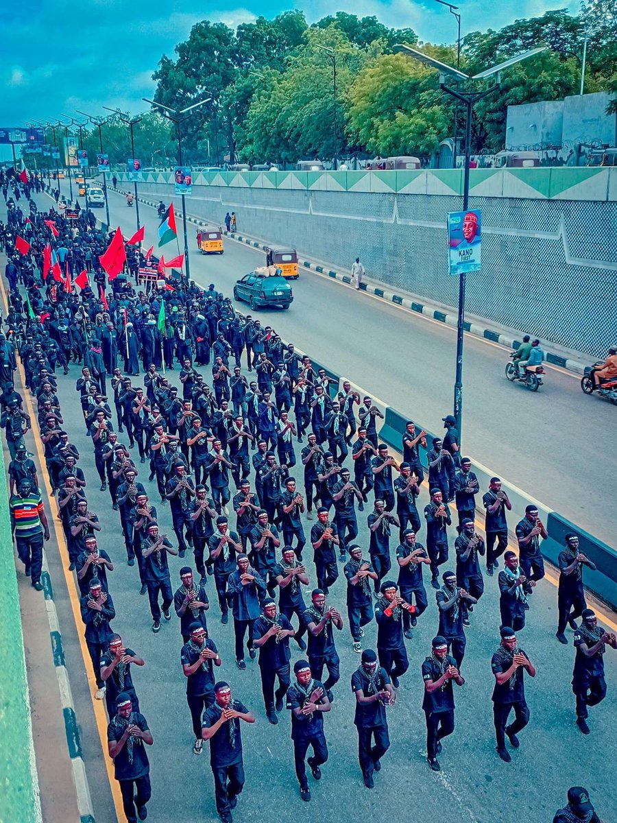 AdamARog's tweet photo. #ArbaeenWalk2026 from Kano axix this morning. 
#LabbaikaYaHussain https://t.co/SEvC59RUNQ