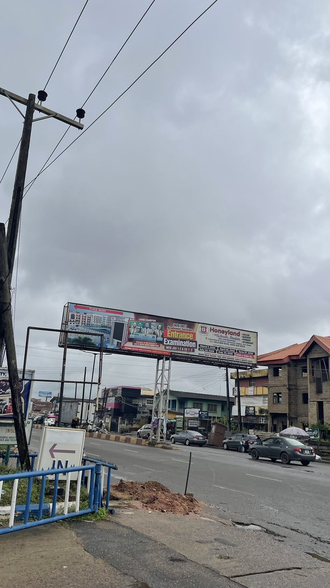 Emmy_republic tweet picture