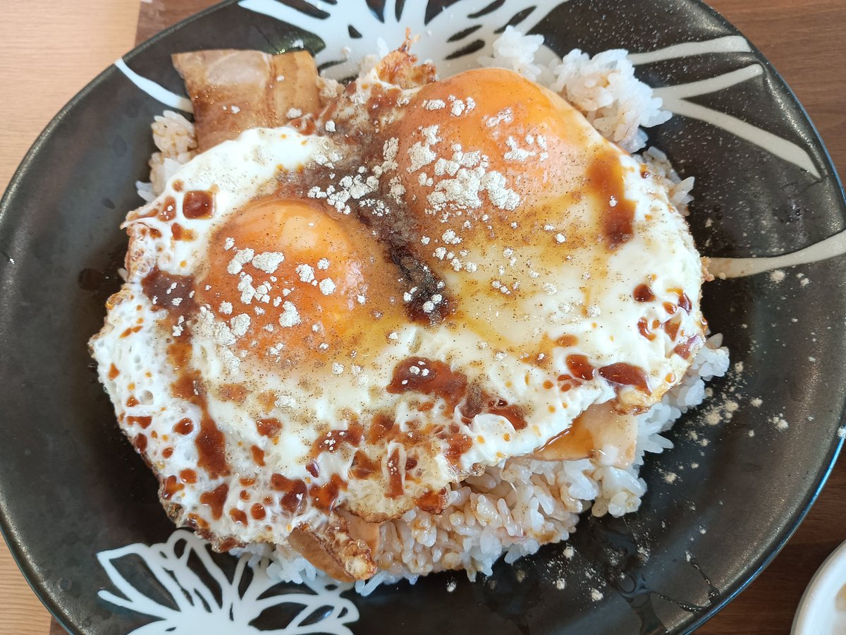 osanpo007's tweet photo. 今日の昼のSA飯 https://t.co/FsrQTJhZWy
