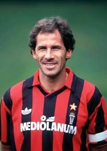 macchi_alberto's tweet photo. Forza Grande Capitano
Forza Franco Baresi https://t.co/PNmsNrZzbD