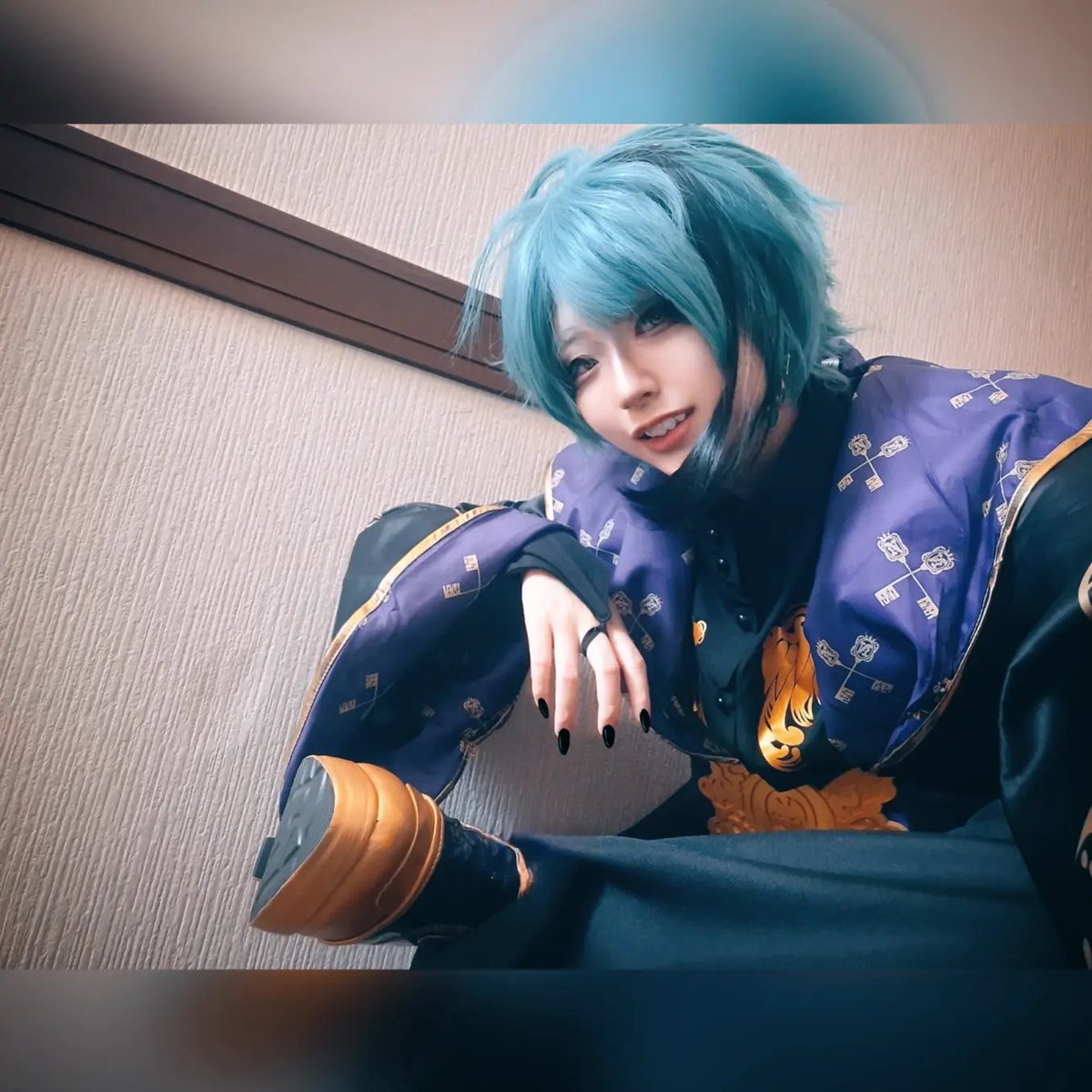 amane2525cossub's tweet photo. ツイステコスプレ⚠
フロイド🦈
#ツイステコスプレ  #twstコスプレ https://t.co/p8N2eACU9K