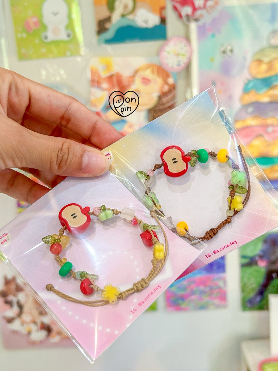 ponpinnnnn's tweet photo. 🌸🌼🩵🍃☁️⭐️

ช่วงนี้เหนื่อยกับงานประจำมาก อยากมีพลังใจในการเย็บผ้าแต่ทำไม่ไหว แต่ก็ยังอยากทำงานแฮนด์เมดกุ๊กกิ๊กๆอยู่ เลยร้อยพวงกุญแจ/กำไลฝากเพื่อนไปขาย ขอบคุณลูกค้าที่อุดหนุนเติมกำลังใจได้เยอะเลยค่ะ 🥺💕 https://t.co/bhBnwtMb4b