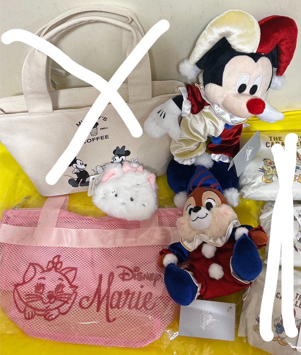 Amm45811's tweet photo. ディズニーストア　夏祭りくじ

990円くじもあります
こちらも交換、譲渡探しています https://t.co/EQabNI77eP