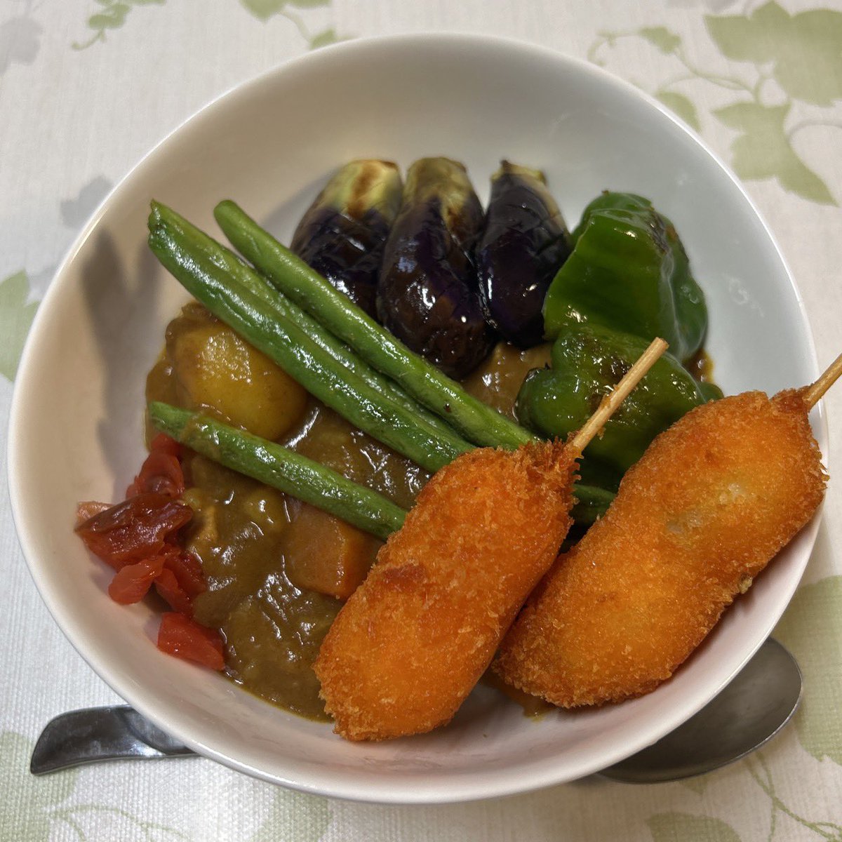 _tuker's tweet photo. カレーライス #dinner #夕飯 https://t.co/FZDwgoUsFN