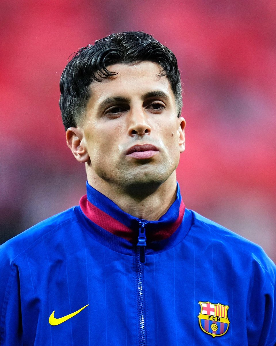 ManagingBarca's tweet photo. 🚨🚨| BREAKING: João Cancelo has MISSED Al-Hilal's pre-season start as he closes in on a permanent move to Barcelona for under €10M. 

[@sport] 🔵🔴☎️ https://t.co/4LW2ZkT2yz