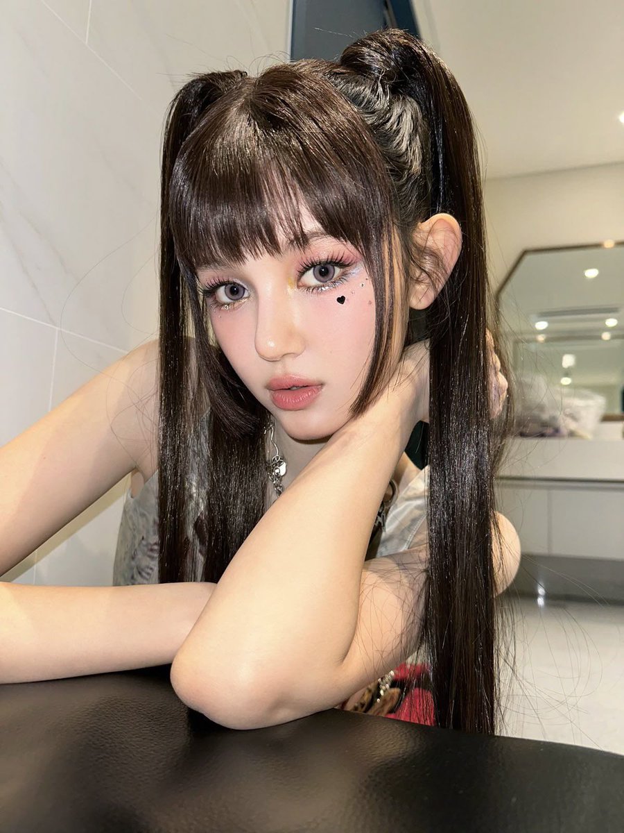 milkrthk's tweet photo. ď@ñ¡3łļ3 is literally p0rn she's begging for these handlebars to be grabbed 💕 https://t.co/VIyOTC26uL