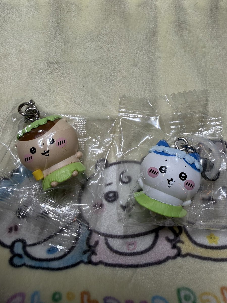 utn121's tweet photo. @mxqujjmup ハチワレは問題なく綺麗なのですが、くりまんじゅうの方がほっぺたのところに気になるところがございました。
こちらの確認不足でご希望に添えることができず申し訳ございません💦 https://t.co/19CiKHcv5c