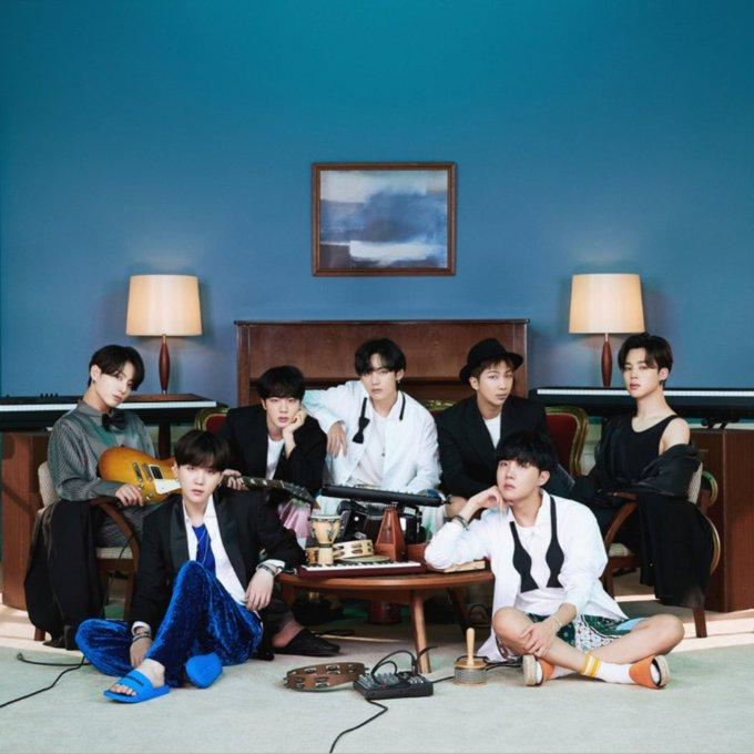 _Kpop_Stats_'s tweet photo. “BE” by #BTS re-enters the top 200 on the Worldwide iTunes Album Chart at #145. https://t.co/wFb9bfJDlG