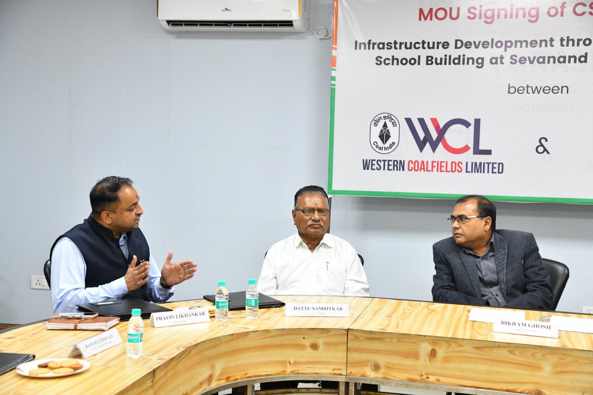 TeamWCL's tweet photo. WCL has signed a Memorandum of Understanding (MoU) with Shri Mahalakshmi Jagdamba Sansthan (SMJSK), Koradi, to provide CSR financial assistance of ₹2.00 crore for the development and construction of Sevanand School, Koradi. The MoU was signed in the presence of Shri Bikram Ghosh, Director (Finance & HR), WCL, by Shri Lalit Prakash Tirkey, General Manager (CSR), WCL, and the authorized representative of Shri Mahalakshmi Jagdamba Sansthan. This initiative reinforces WCL's commitment to strengthening access to quality and affordable education for students from rural, semi-urban and economically weaker sections of society. By supporting the development of modern educational infrastructure, WCL aims to empower young learners to pursue higher education, realize their aspirations and build brighter futures. Education is the foundation of inclusive growth and through this project, WCL continues to invest in nurturing young minds and creating meaningful opportunities for future generations.
@kishanreddybjp 
@satishdubeyy 
@CoalMinistry 
@CoalIndiaHQ