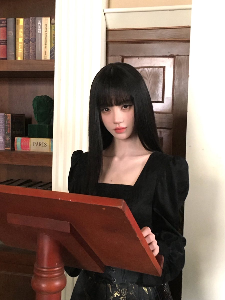 lovx4vr's tweet photo. 쥐징이 진짜 토미에 실사판이잖아… https://t.co/Y0sk9f60ne