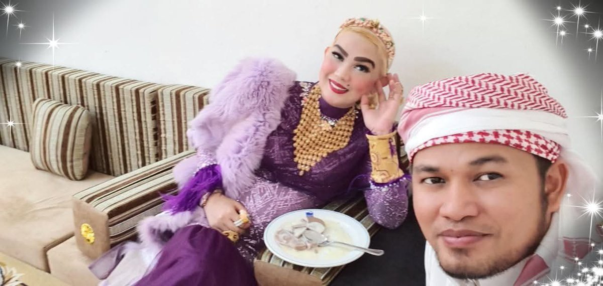 bbarbieie's tweet photo. buat yg belum tau, blio tombol reset kaltim yah #eh 🫢 pokoknya blio istri gubernur kaltim yg keluarganya megang dinasti di kalimantan timur, fyi anggaran laundry mereka nembus nyampe 450 juta 😨 

ini istri pejabat yg sempat viral karna mobil dinas 8,5M itu yah, belum lagi anggaran kursi pijat mereka nembus sampai 125 juta 🤗 duit RAKYAT semua tuh

terus masih banyak lagi kebobrokan selama suami belio ini menjabat jadi gubernur