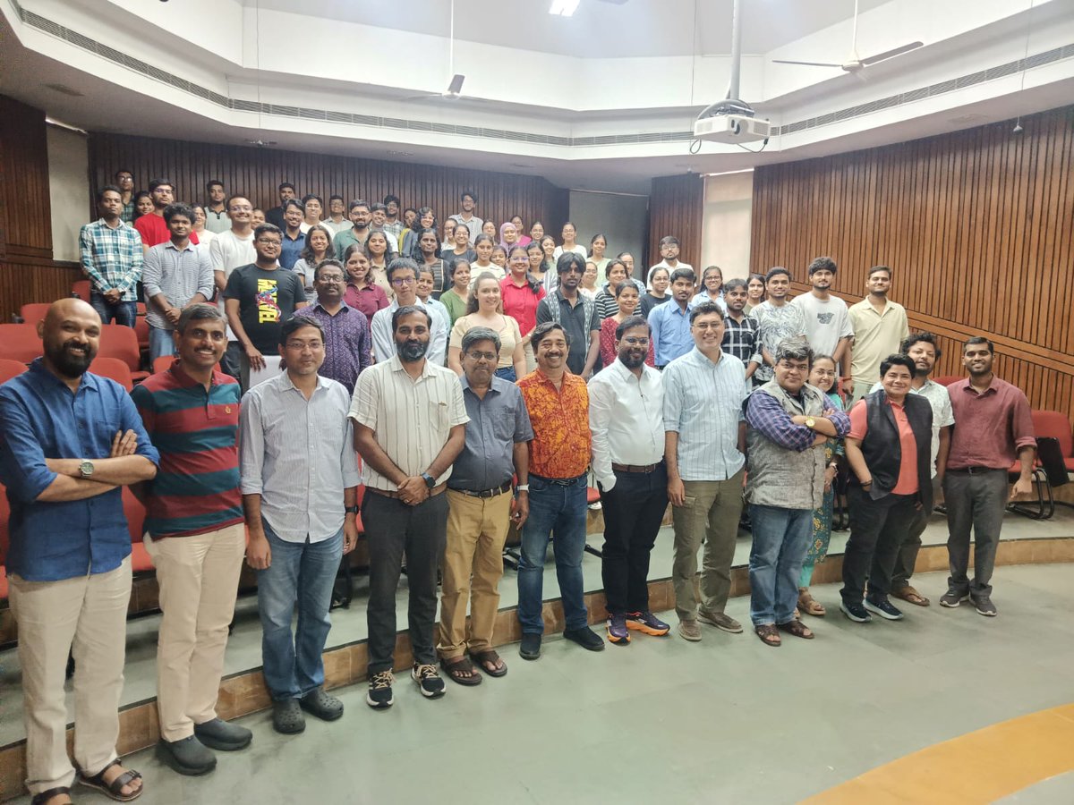 BSBEIITK1's tweet photo. 📸 BSBE, IIT Kanpur, welcomed its new batch through the Orientation Programme, introducing students to its academic vision, research culture, and opportunities for innovation. Wishing them a rewarding journey ahead!
#IITKanpur #BSBE #OrientationProgramme #WelcomeBatch2026 #MFCEM https://t.co/koCFHwQnw2
