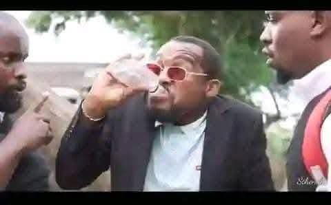 HyenaBeckz's tweet photo. @destinyzee 😅😅😅😅😅 deyl never have peace shem...abezwa nabo strue😅😅 https://t.co/qWD9JmLxXL
