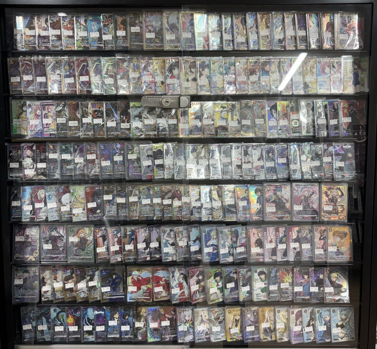hbstdt's tweet photo. 【#ユニオンアリーナ 販売情報】 

ユニオンアリーナ 特価品パラレルのショーケースを更新しました！ 
その他の在庫はタブレットにございます。
お求めの方はぜひ！ 

#ホビステ買取センターユニオンアリーナ https://t.co/IOaDLhUvOP