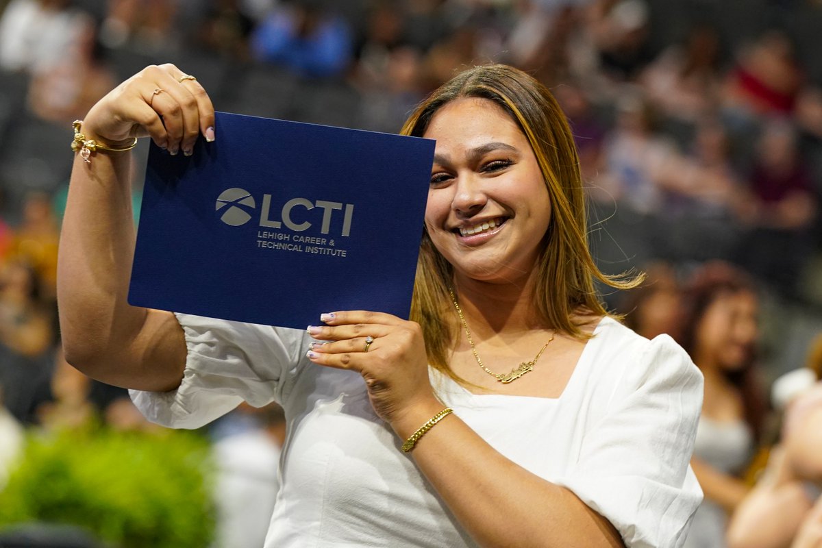 LehighCTI's tweet photo. Congratulations to LCTI's Health & Medical Sciences seniors! This is how we achieve! Check out more of their Senior Recognition Night photos:https://t.co/PQdMnN02sD #weacheive #oppurtunityahead #classof2026 https://t.co/zn2nfqp8yi